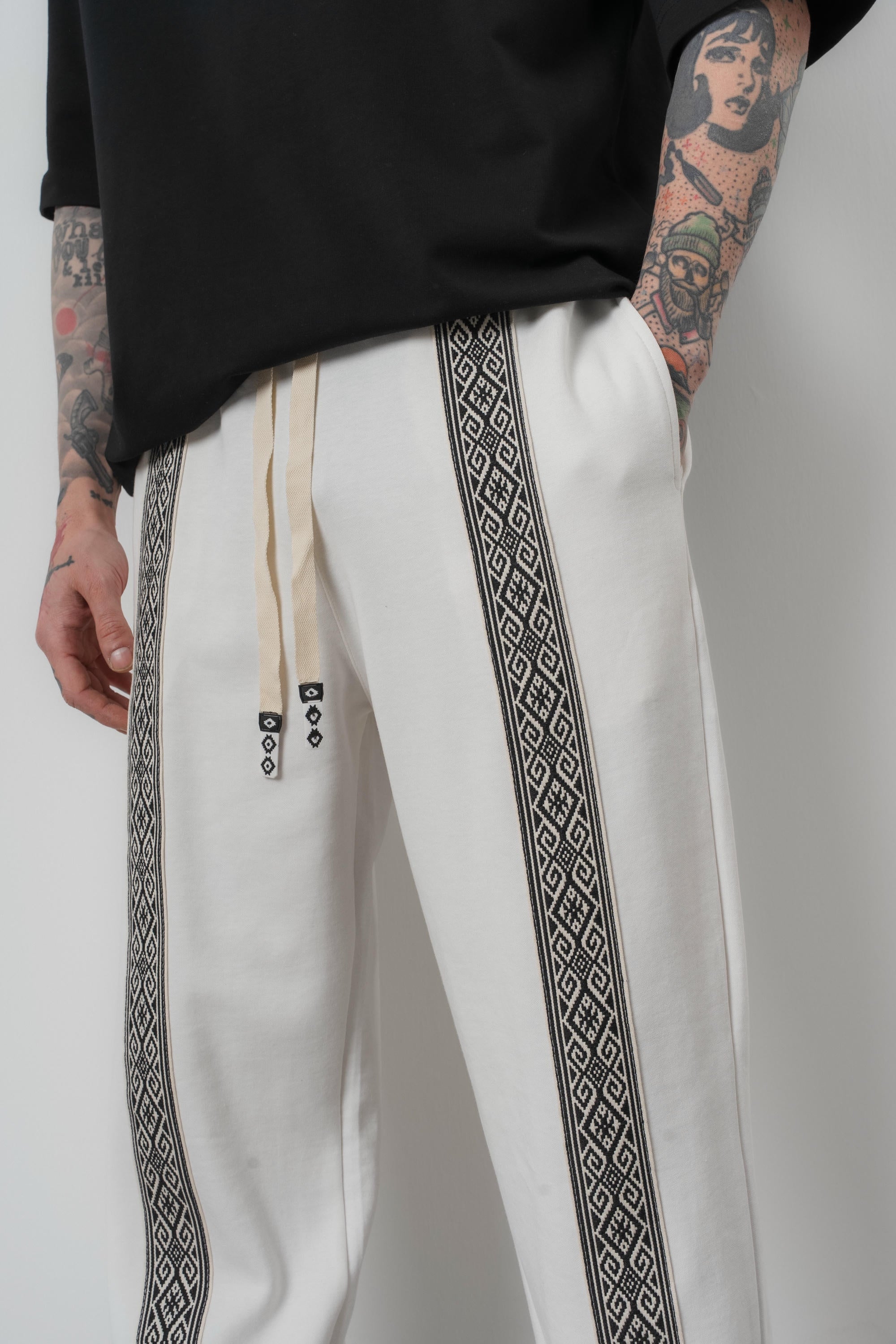 Ethnic Baggy Sweatpant Ecru