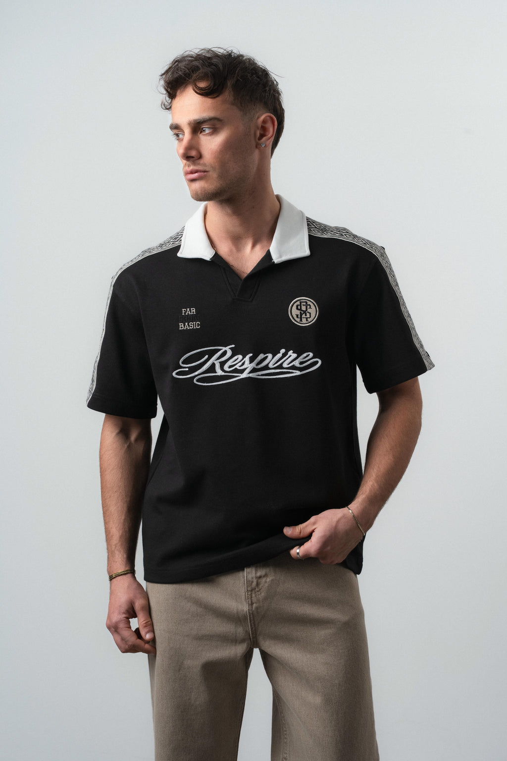 Respire Regular Fit Retro T-Shirt Black