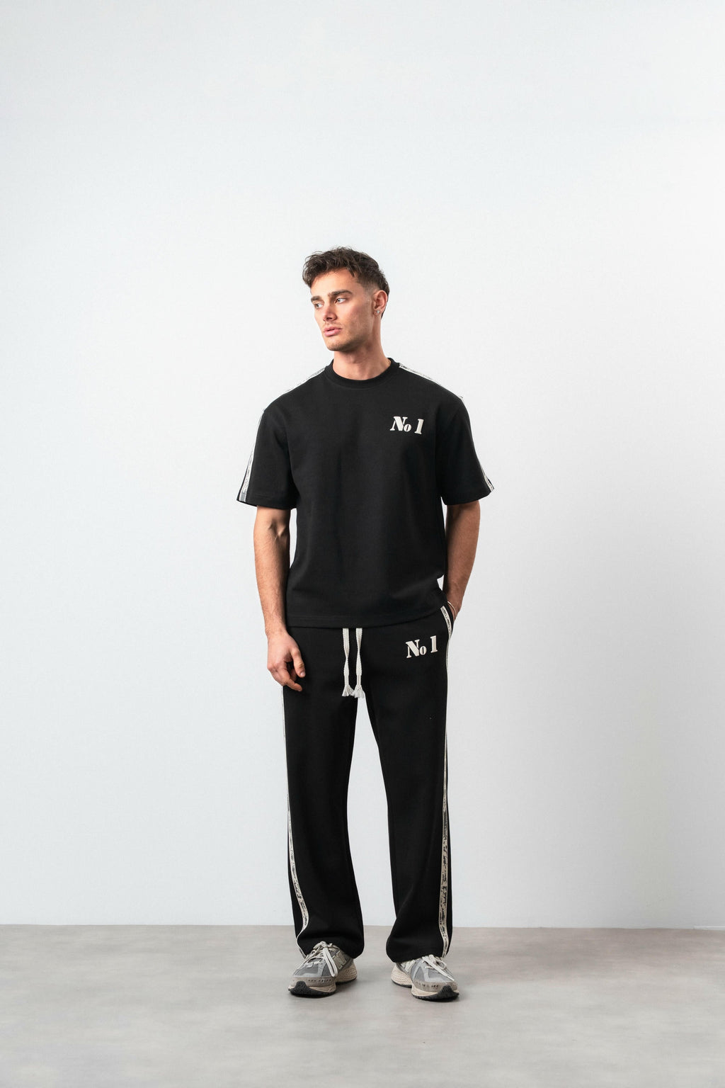 No1 Striped Regular Fit Tracksuit Black