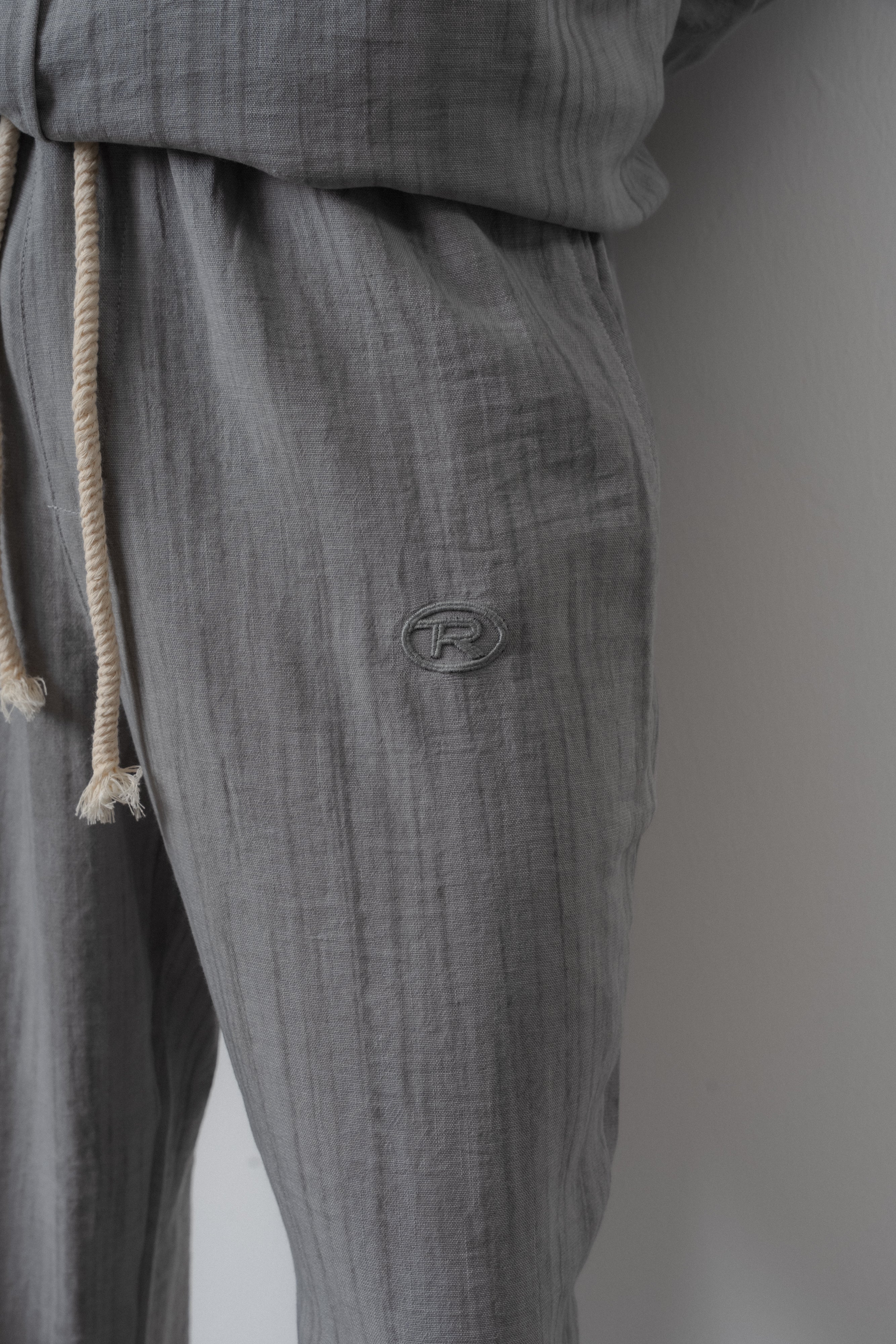 R Embroidered Oversized Tracksuit Gray