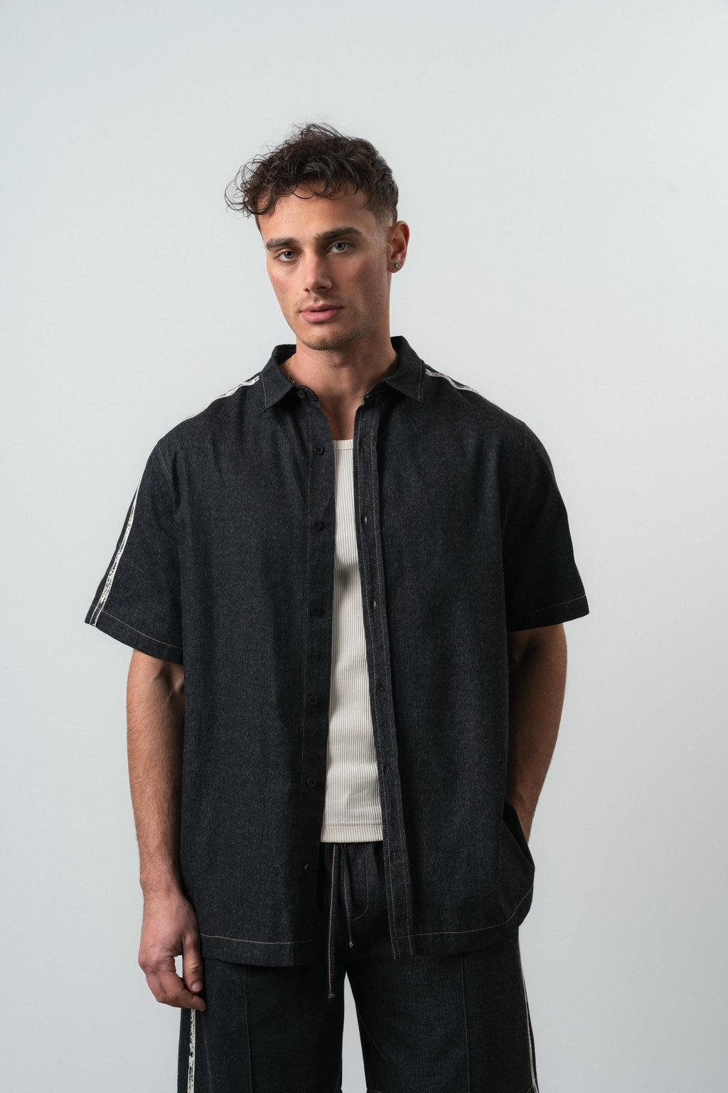Denim Shortsleeve Oversized Shirt Black