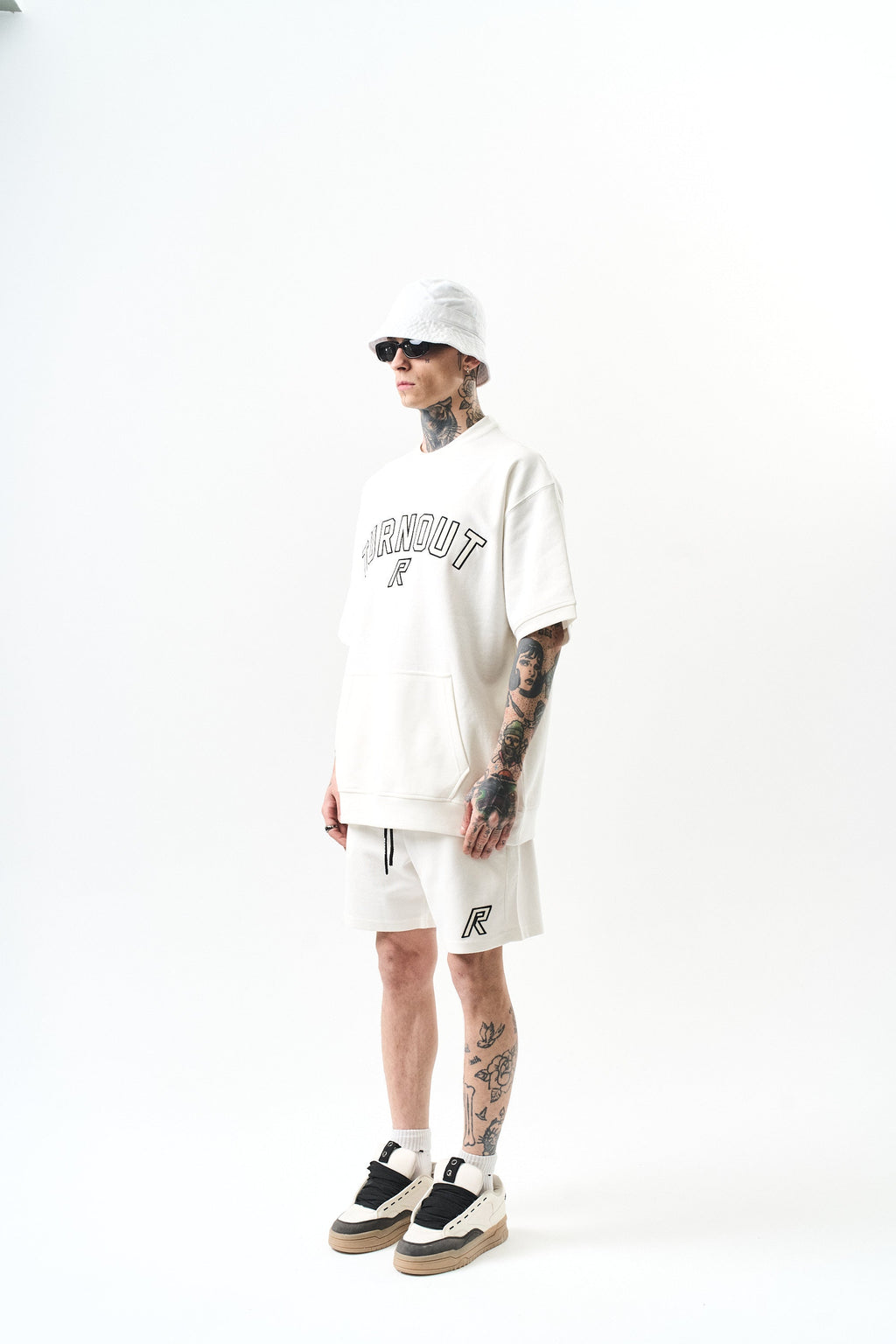 Turnout Oversized Set Ecru