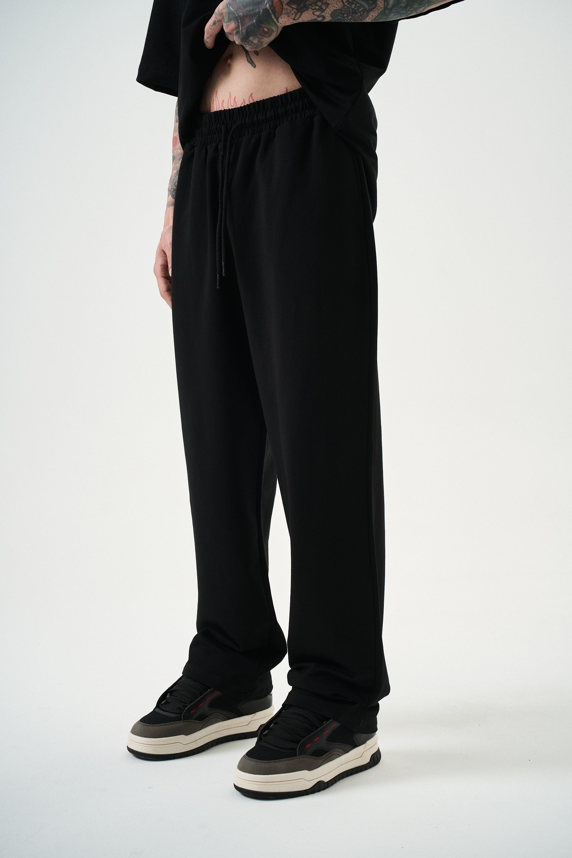 Basic Baggy Sweatpant Black