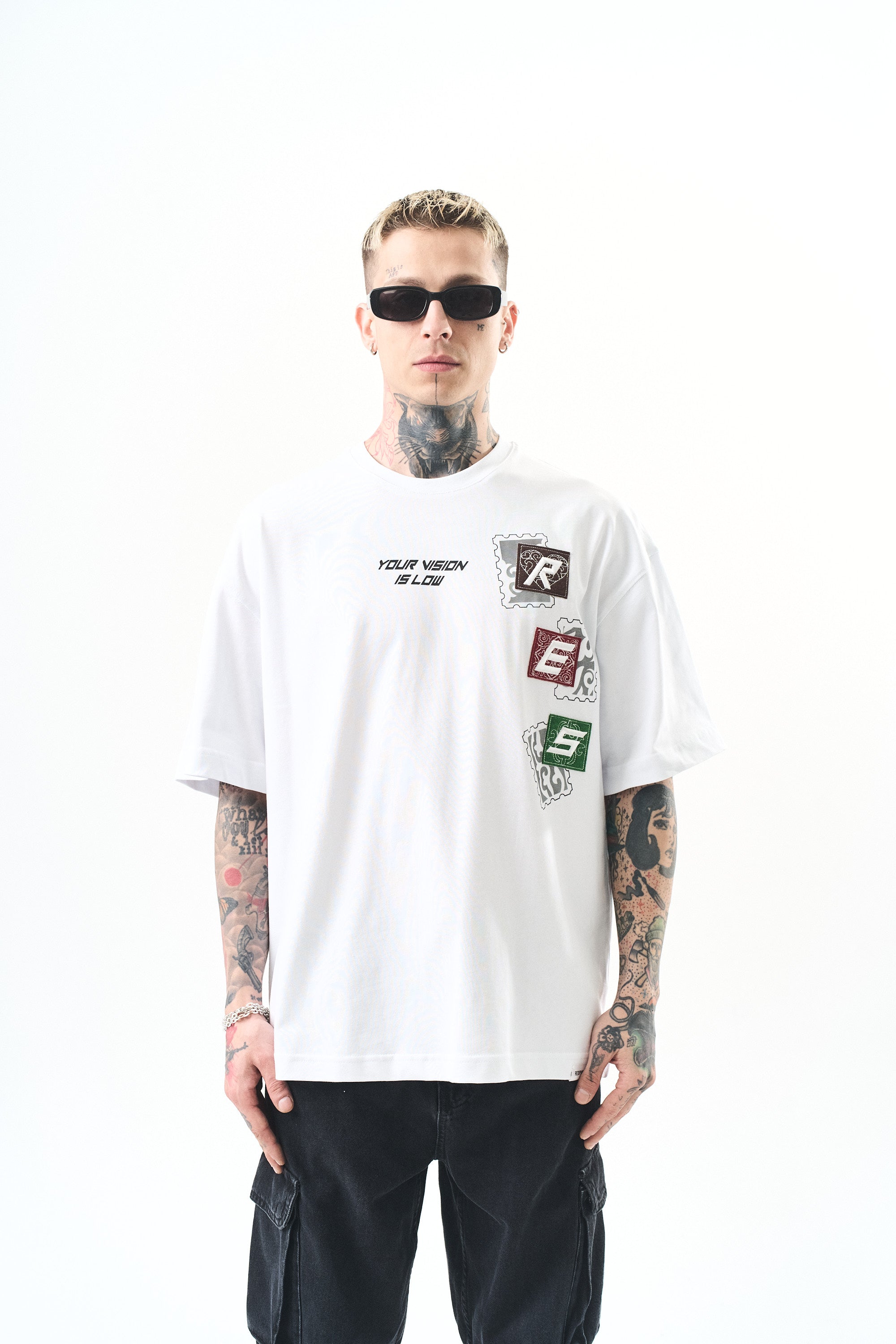 Low Vision Oversized T-Shirt White