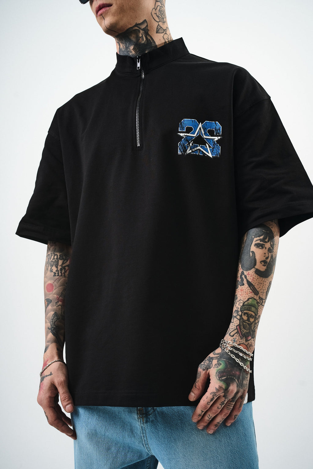 22 Oversized T-Shirt Black