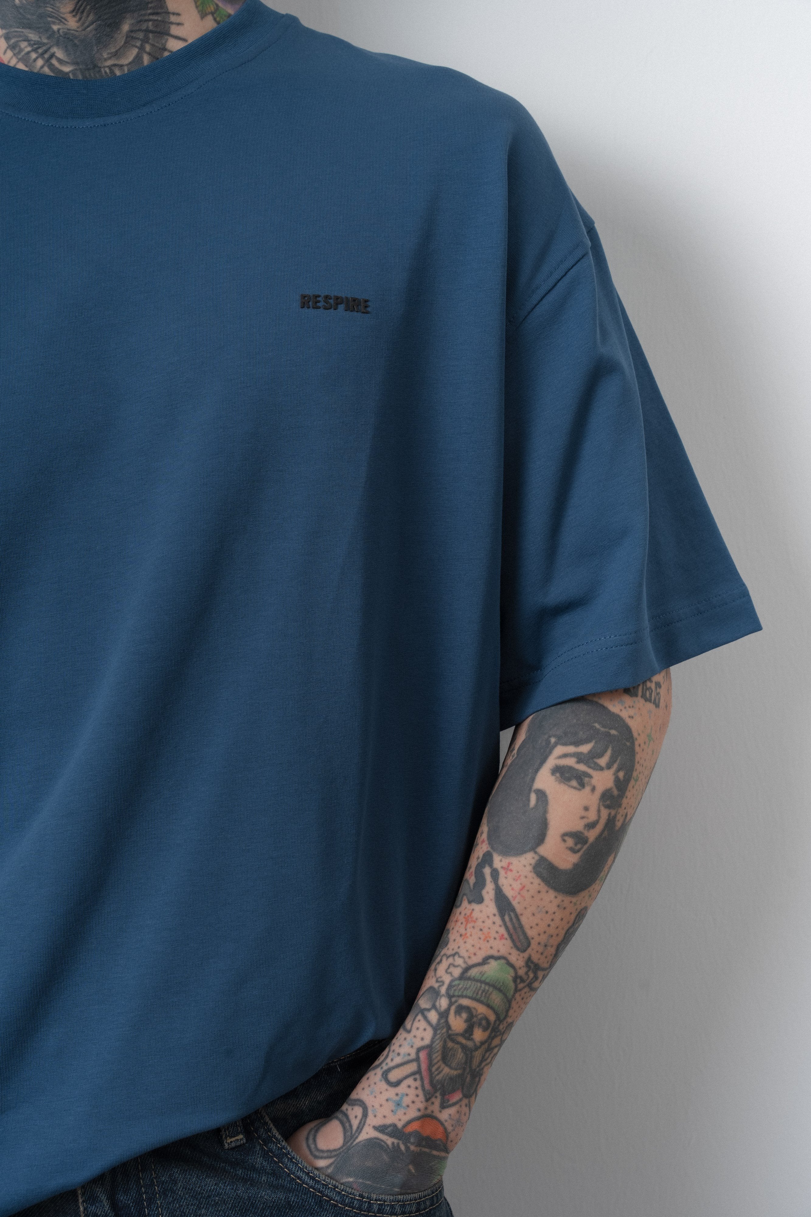 Respire Injection Printed Oversized T-Shirt Navy Blue