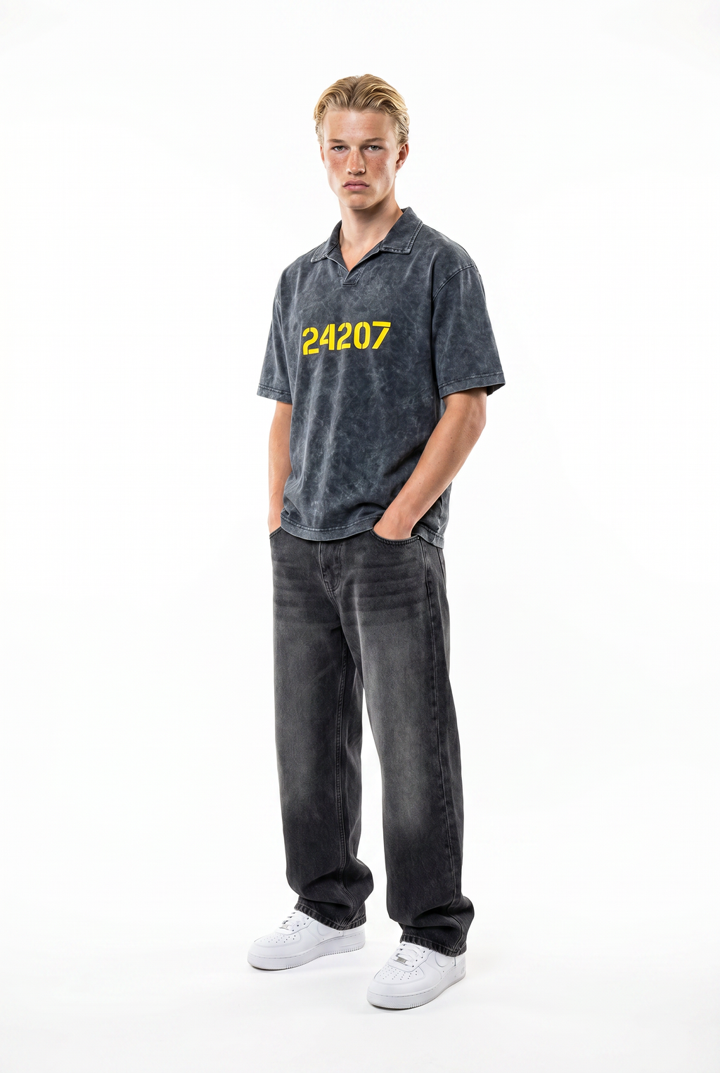 24207 Washed Oversized T-Shirt Black