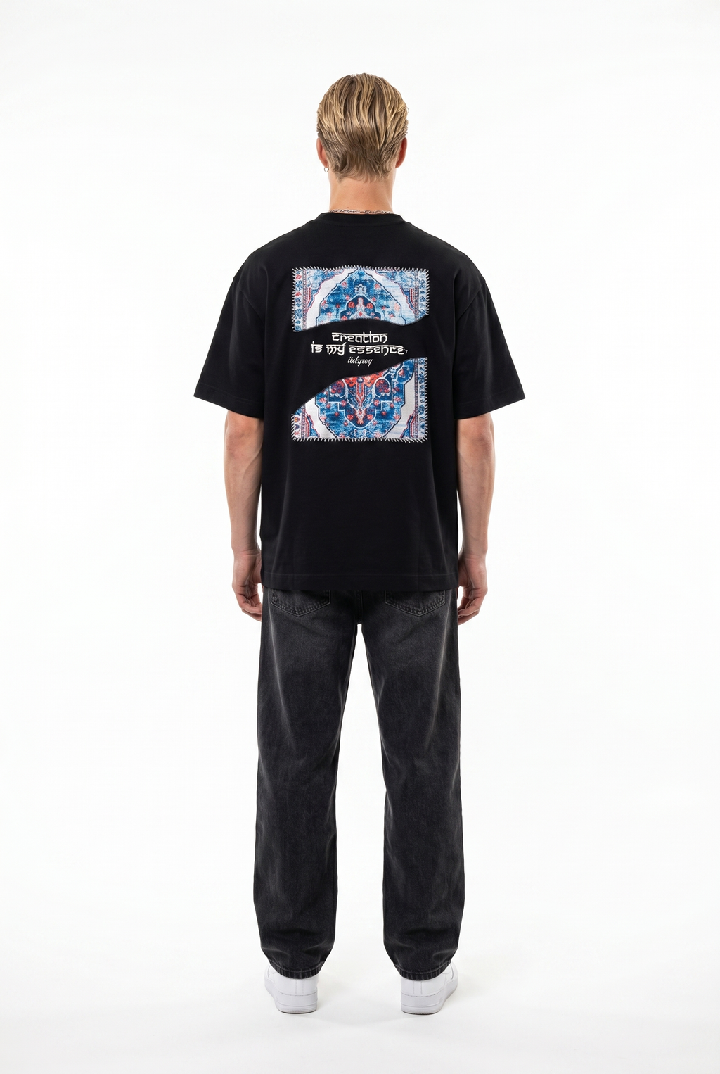 Itsbyzey Oversized T-Shirt Black